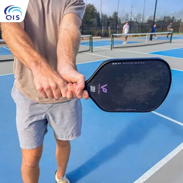 Cầm vợt sai cách làm giảm khả năng kiểm soát bóng Cầm vợt sai cách làm giảm khả năng kiểm soát bóng