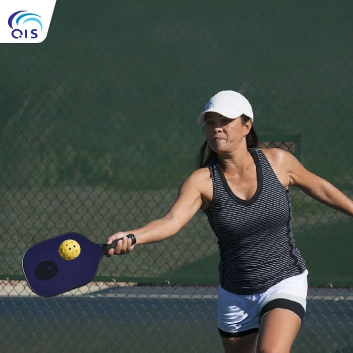 Kỹ thuật Forehand thường mang lại lực đánh mạnh và khả năng kiểm soát tốt Kỹ thuật Forehand thường mang lại lực đánh mạnh và khả năng kiểm soát tốt